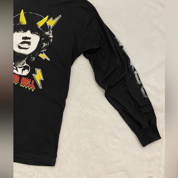AC⚡️DC HIGHWAY TO HELL LONG SLEEVE T-SHIRT (SMALL,MEDIUM,LARGE) (NEW) - Picture 4 of 13